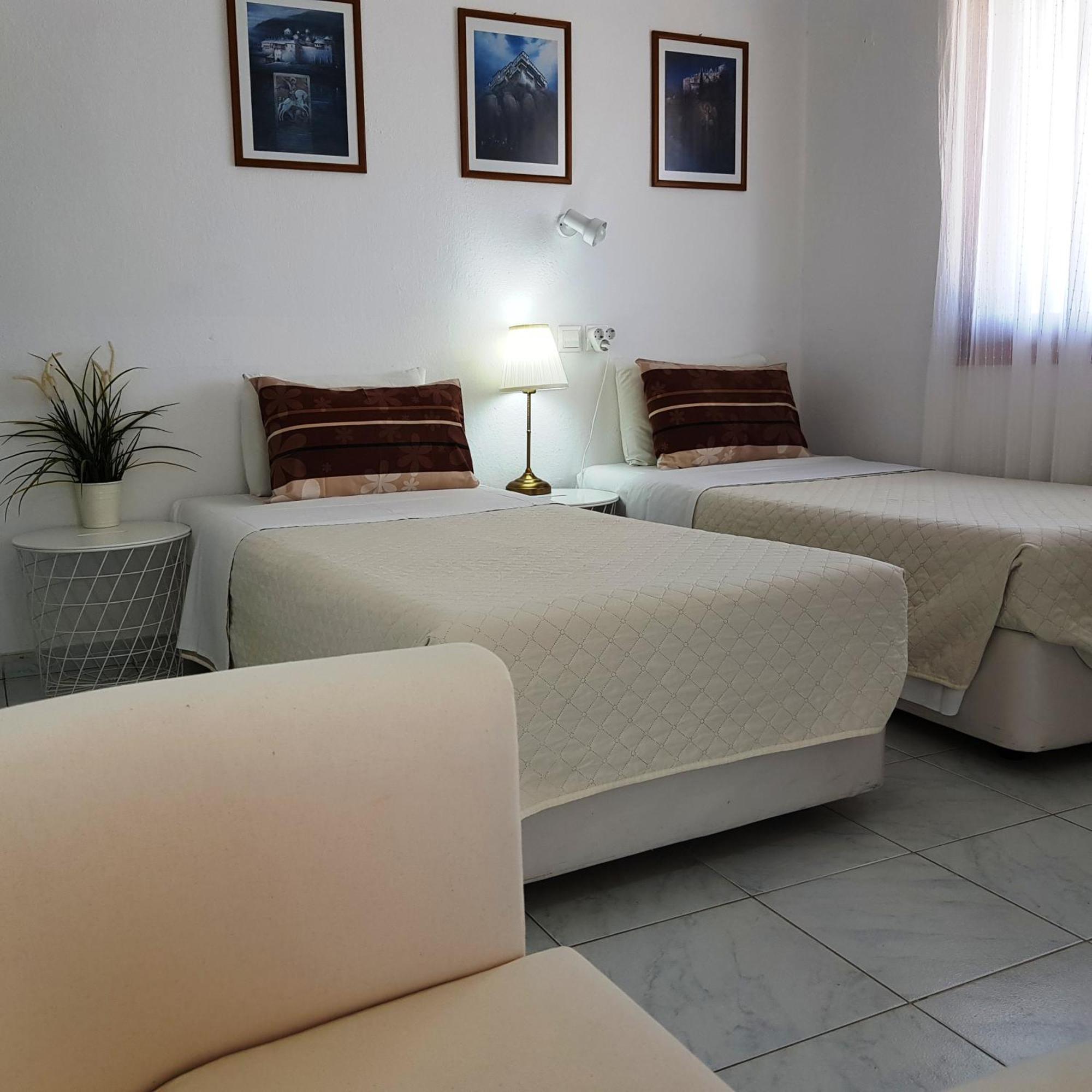 Pension Antonakis Ouranoupolis Greece Buitenkant foto